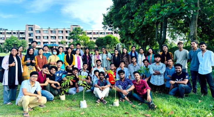 প্রতিষ্ঠাবার্ষিকীতে হাবিপ্রবি অর্ক সাংস্কৃতিক জোটের বৃক্ষরোপণ কর্মসূচি